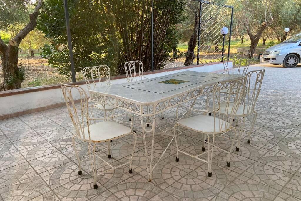 Uliveto Nonno Giacomo Rosolini Exterior photo