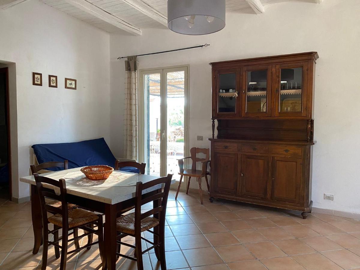 Uliveto Nonno Giacomo Rosolini Exterior photo